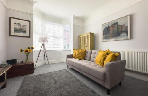 Victorian Home with Dedicated Workspace, Sherwood Nottingham - Foto 1