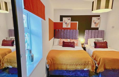 Darfield 4 Bedrooms Home 6 Beds 2 Showers Driveway Parking For Business Stays - Foto 18