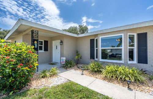 Sunny Cottage with lanai and garage, only 4 miles from Siesta Key - Foto 4