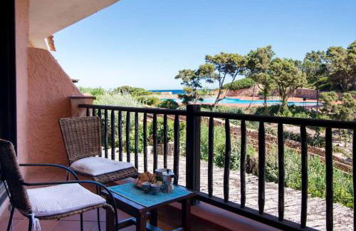 [Terrace on Porto Cervo] Swimming pool & private beach - Foto 23
