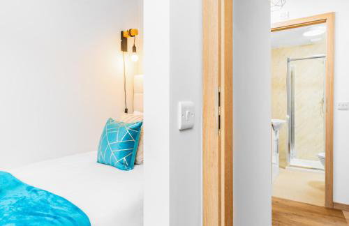 Two Bedroom Apartment - Two Parking Spaces - Fast Wi-Fi 1AS - Foto 29