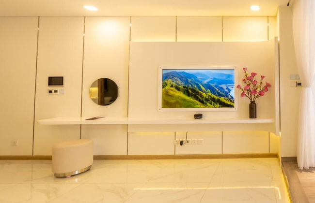 Vivian Lancaster Legacy Residence Luxury - Photo 11