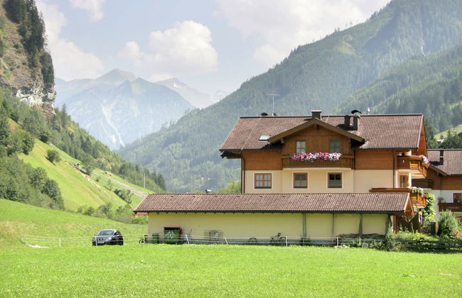 Bright Holiday Home in Huttschlag near Mountains Ski Slopes - Foto 17