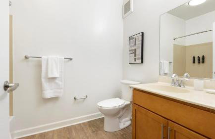 Landing Beautiful 2BD Gym Pool - Foto 15