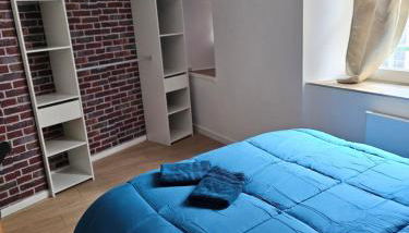 T3 entier confortable Centre historique de Montluçon Gare à 10 min à pied 6 personnes - Foto 5