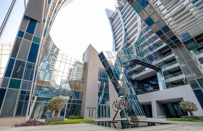 Unlock J One - Photo 33