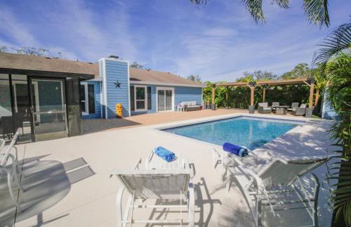 Beautiful Home - Oasis Backyard with Heat Pool - Foto 24