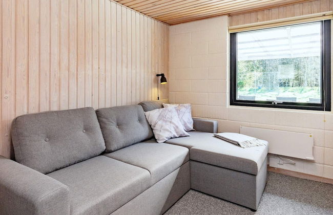 6 Person Holiday Home in Veslos - Photo 7