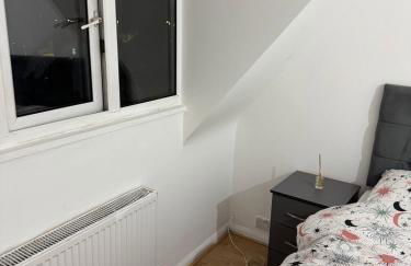 Modern 2 Bedroom Maisonette - Foto 35