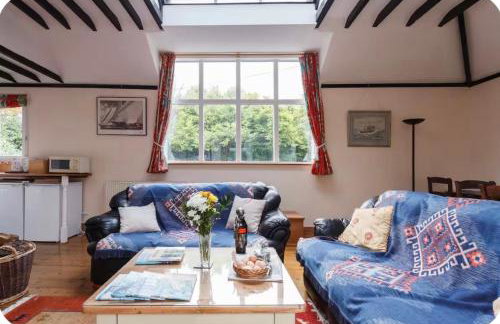 Spout House Studio - Photo 4