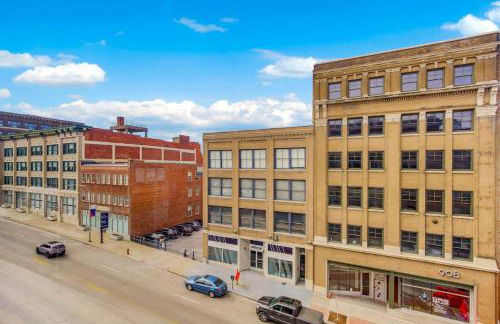 Chic 2BR-Parking, Rooftop,Near Arrowhd & TMobile - Foto 58