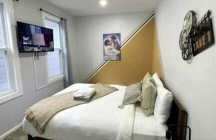 W3S - Large 7br 3bath - Sleeps 20 - 3 Living rooms - Yard and Deck - Foto 9