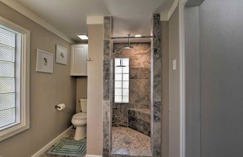 Walk to Beach and State Park! Bungalow in Galveston - Photo 14