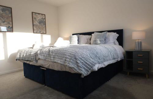 Comfy, Modern, 3 Bed House - Free Parking - Quiet Area - Near Solihull, NEC, Airport - Foto 4