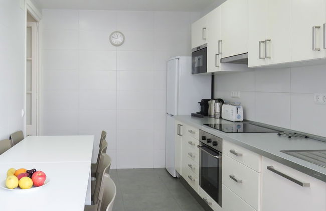 Stay Together Barcelona Apartments - Photo 48