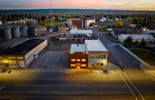 Historic Yellowstone Saloon - Foto 6