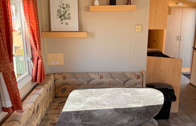 3 Bed Caravan - Side Gated Decking, Wifi, Pets - Foto 15