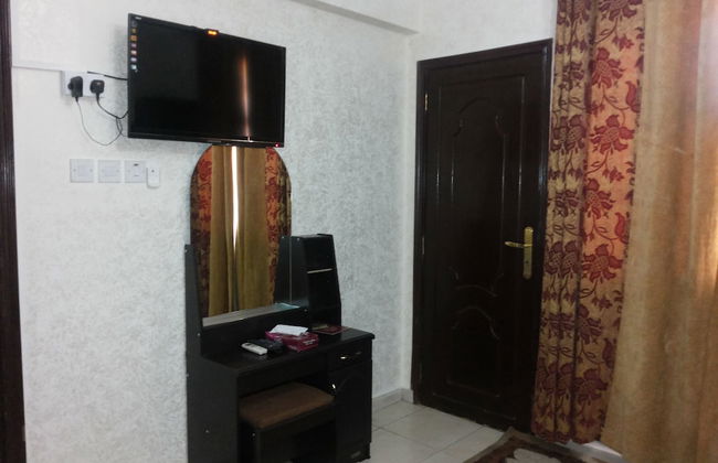 Gulf Hotel Apartment - Photo 38