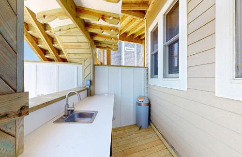 WVSIH14 TanOurFannies - Foto 28