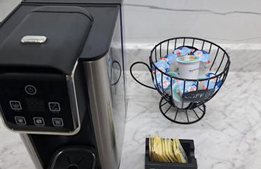 Country Blue Getaway by the Ranch Fields - Foto 32