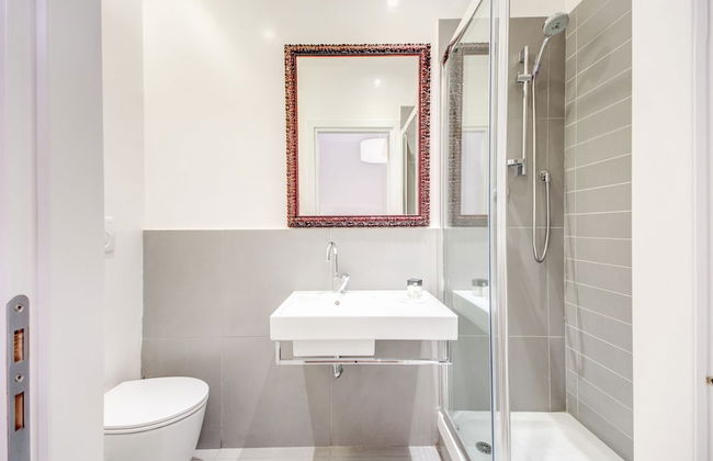 Imperia Suite - Photo 42