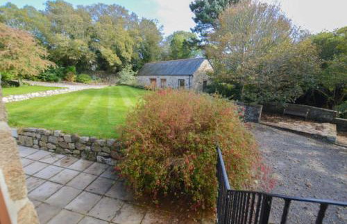 The Threshing Barn - Photo 20