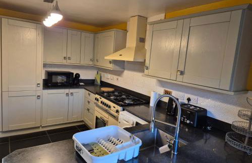 Wrexham Retreat Villa 4 bedrooms, 3 Bath - Foto 7