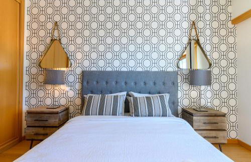 Carcavelos Beach - Photo 7