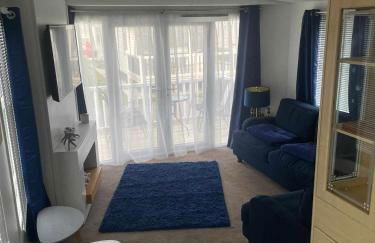 PG101 6 BERTH DELUXE ON THE GOLDEN PALM CHAPEL st LEONARD PG101 - Foto 6