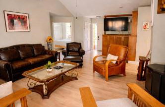 Spacious retreat 4BR AC, SHARC, Hot Tub, Games, Grill, Pets, Fireplace - Foto 38