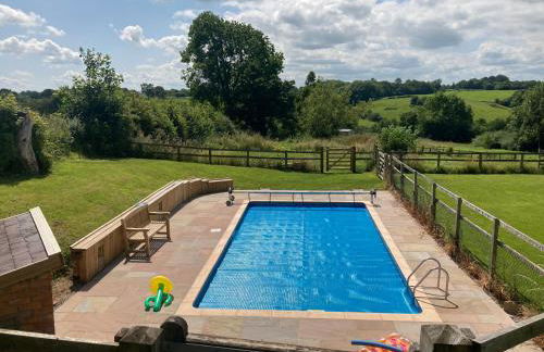 Little Pentre Barn with cozy logburner - Foto 55