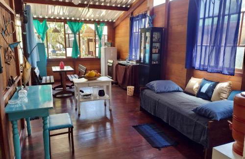 Chalé aconchegante a 50m da Praia - Ubatumirim - Foto 42