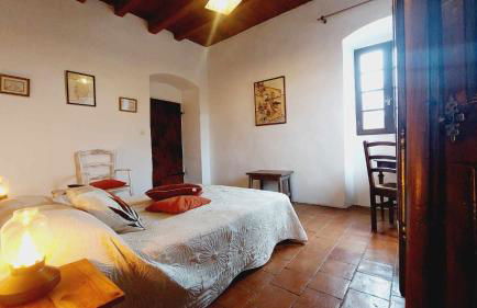 1st floor apartment in 18th century character house - Foto 12