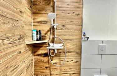 Erholsame City-Erdgeschosswohnung mit Veranda, Grill und Parkplatz D46EG - Photo 40