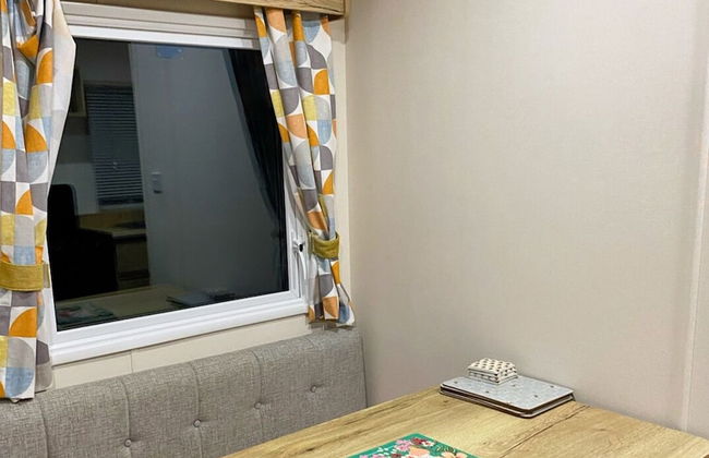 Lovely 2-bed Chalet in Prestatyn - Photo 15