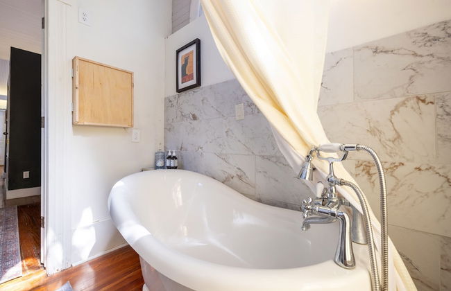 The Downtown Abbey - Foto 45