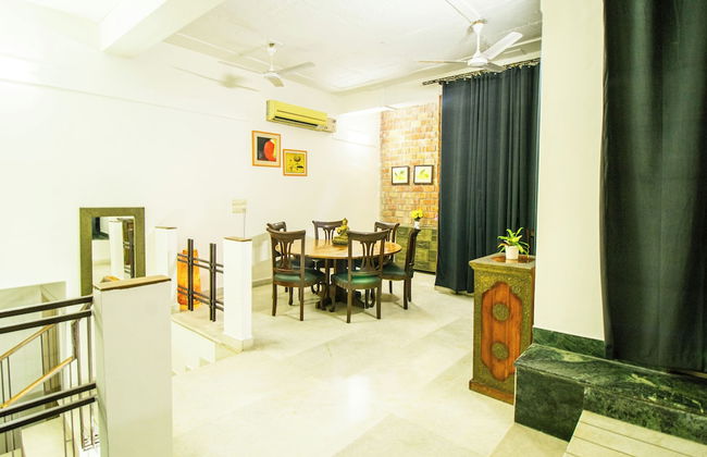 Opulent Antique 6BR Villa in Gurugram - Foto 2