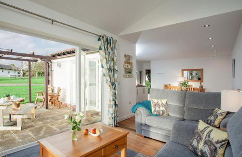 Wonkey Donkey Cottage - Photo 3