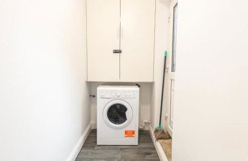 Five Seasons Liverpool City - Modern Studios near Anfield - Foto 16