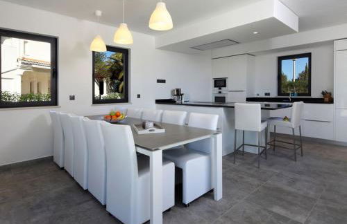 Luxurious Algarve Villa Villa Carvoeiro Lux 5 Bedrooms Private Heatedpool - Foto 16