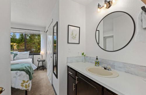 McCall Mountain Getaway - Pet Friendly - Photo 19