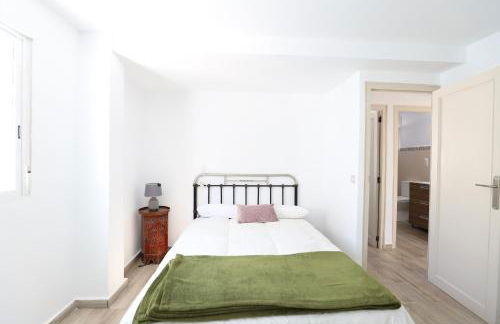 2 apartamentos en una excelente villa de playa compartiendo Piscina y Jardín - Foto 30