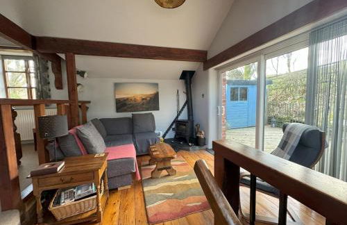 The Granary - Wild Swimming, Sauna, Peace & Quiet, Nr Bala - Photo 21