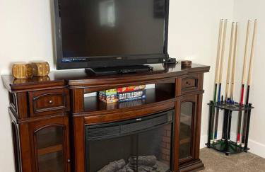 2 whole houses, Fire pit, Game room, feel at home. - Foto 50