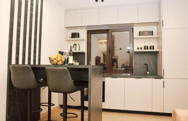 Stylish Apartment With Modern Elegance in Herceg Novi Area - Foto 9