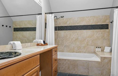 Bear Ranch by Juniper Holiday + Home - Photo 57