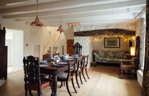 Farmhouse Charm with Modern Style in Pembrokeshire - Foto 30