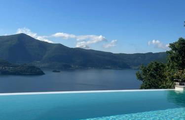 MIA ISOLA with lake view, garden and swimming pool - Photo 5