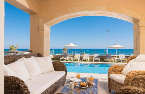 Irida beachfront Villa for 12 steps to amenities - Foto 7