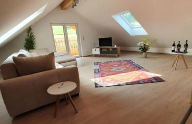 Top Ferienwohnung mit zwei großen Balkonen im Neubau! - Foto 1